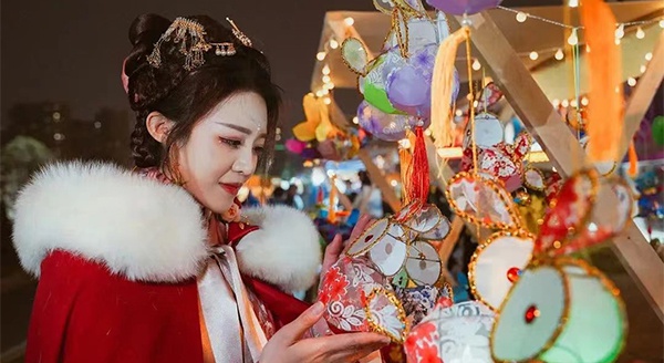 年味回归 大展宏“兔” | 玉祥集团